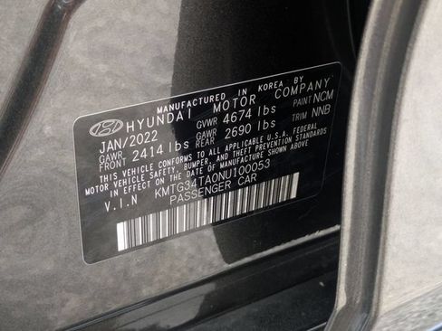 Used 2022 Genesis G70 2.0T RWD image 30