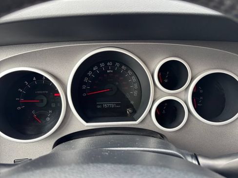 Used 2011 Toyota Tundra Limited w/ Memory Pkg AWD/4WD image 21