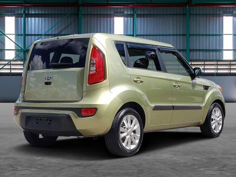 Used 2012 Kia Soul + FWD image 5
