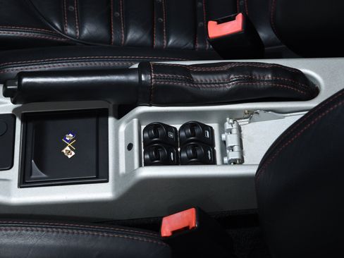 Used 2001 Ferrari 360 Spider RWD image 7