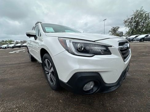 Used 2018 Subaru Outback 3.6R Limited AWD/4WD image 7
