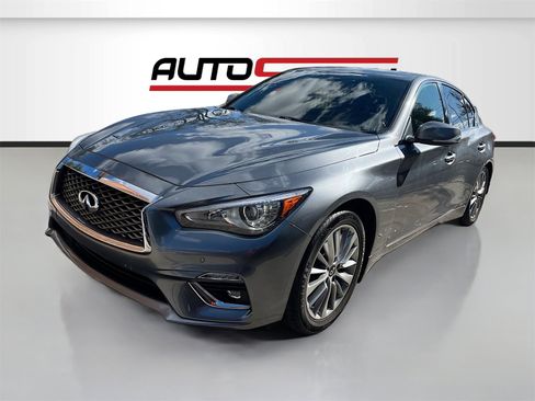 Used 2022 INFINITI Q50 Luxe w/ Cargo Package image 3