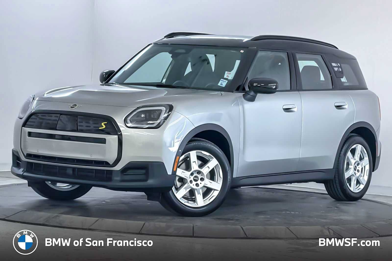 Used 2025 MINI Cooper Countryman SE AWD/4WD image 1