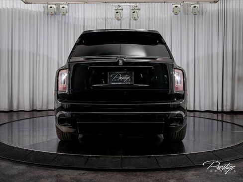 Used 2023 Rolls-Royce Cullinan w/ Cullinan Package AWD/4WD image 11