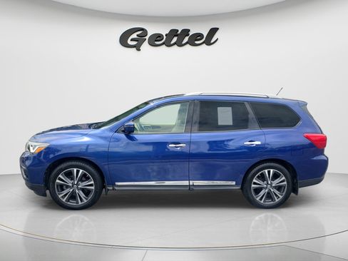 Used 2017 Nissan Pathfinder Platinum FWD image 7