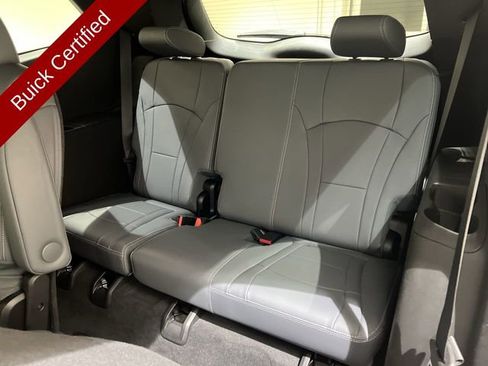 Certified 2023 Buick Enclave Essence image 23