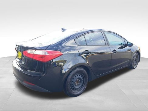 Used 2016 Kia Forte LX FWD image 6