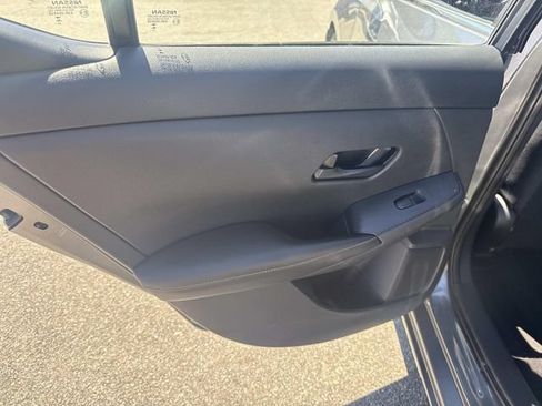 Used 2024 Nissan Sentra SV FWD image 16