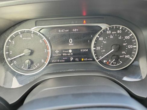 Used 2025 Nissan Rogue SV AWD/4WD image 22