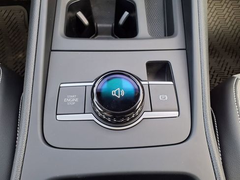 New 2026 Volkswagen Tiguan SE image 57