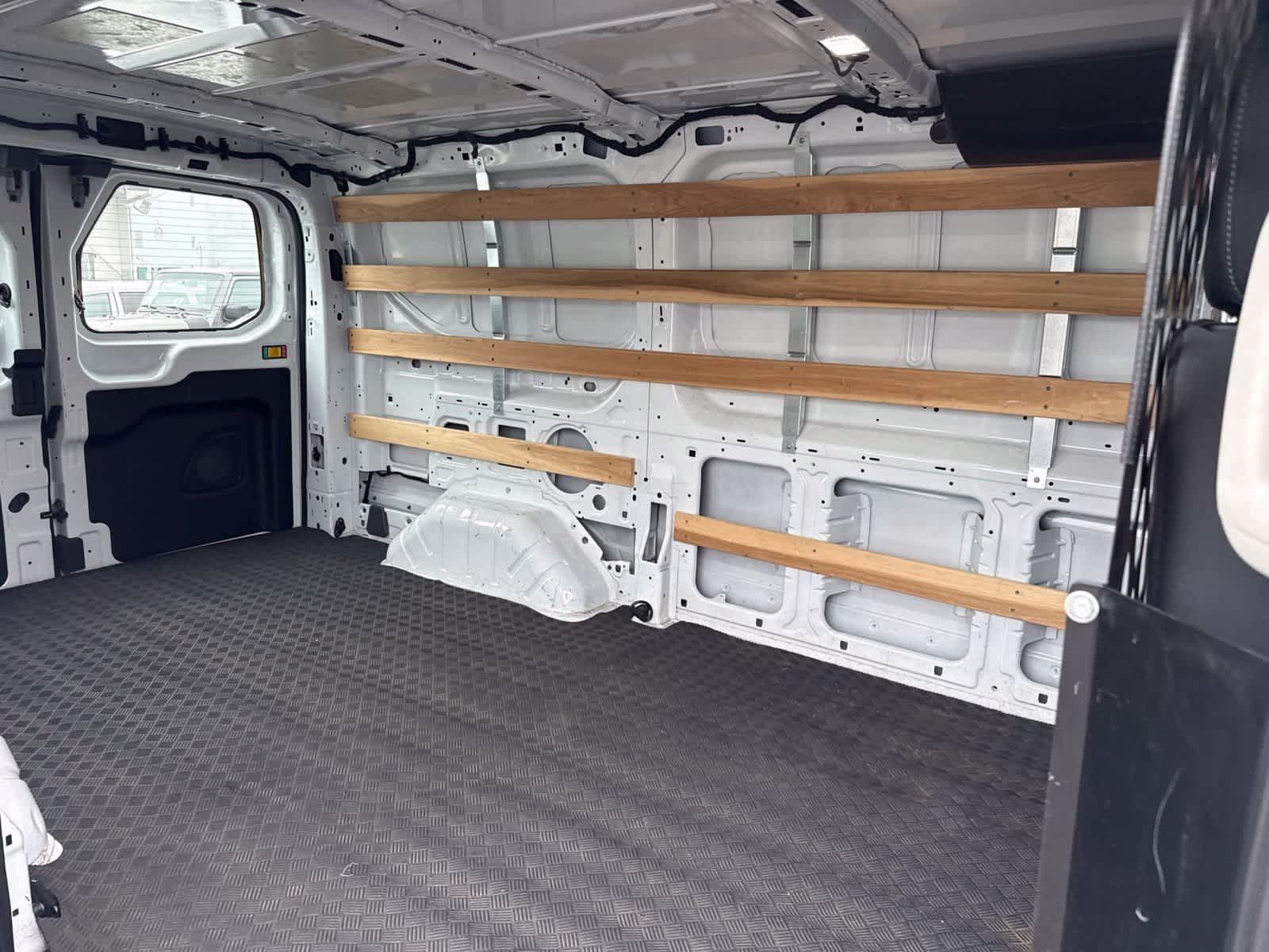 Used 2025 Ford Transit 250 Low Roof w/ Exterior Upgrade Package RWD image 19
