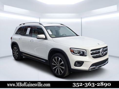 Used 2021 Mercedes-Benz GLB 250 image 1