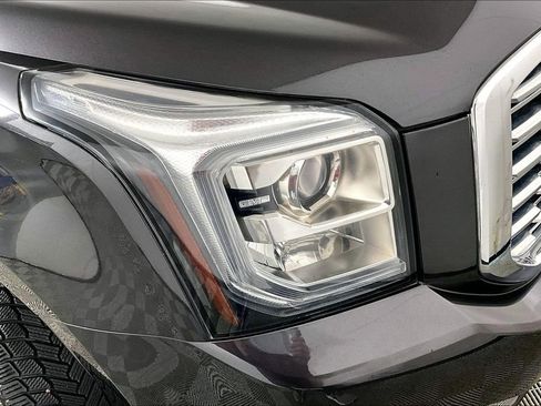Used 2018 GMC Yukon XL Denali w/ Open Road Package image 29
