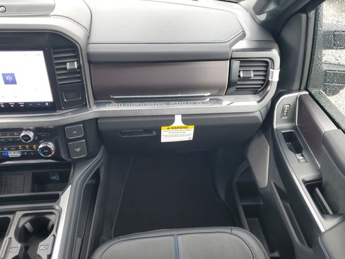 New 2026 Ford F350 Platinum w/ FX4 Off-Road Package image 14