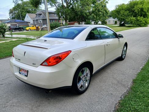 Used 2008 Pontiac G6 GT w/ Sport Package FWD image 7