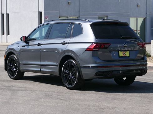 Used 2022 Volkswagen Tiguan SE R-Line FWD image 5
