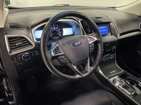 Used 2019 Ford Edge SEL w/ Equipment Group 201A AWD/4WD image 22