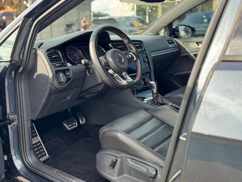 Used 2020 Volkswagen GTI SE image 15