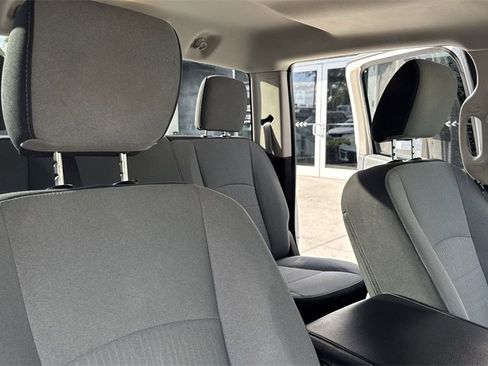 Used 2022 RAM 1500 Classic SLT image 46