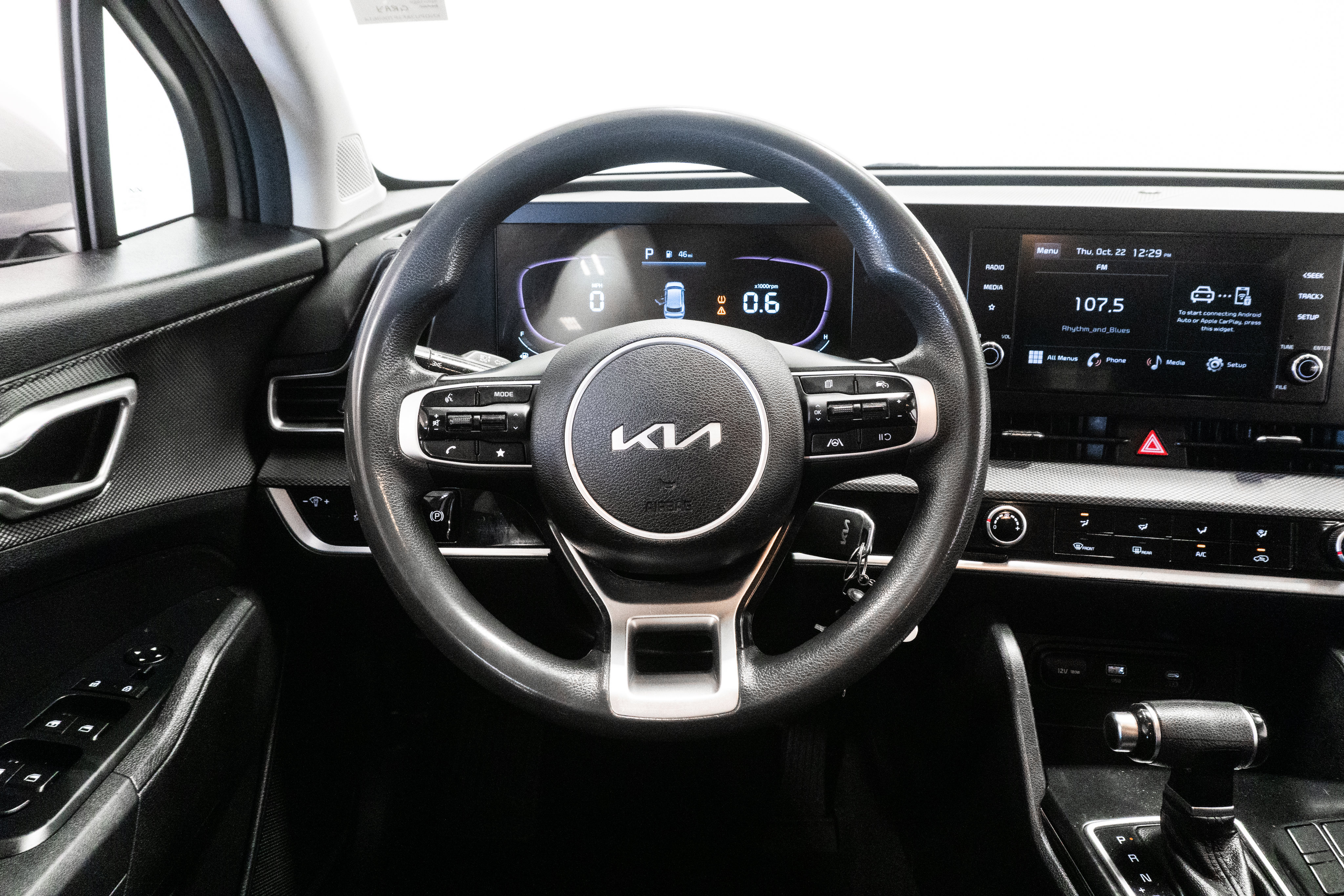 Used 2023 Kia Sportage LX FWD image 15
