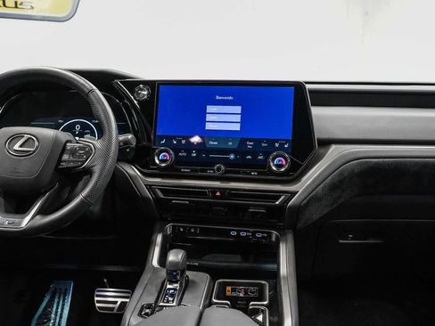Used 2025 Lexus TX 500h AWD w/ Technology Package image 13