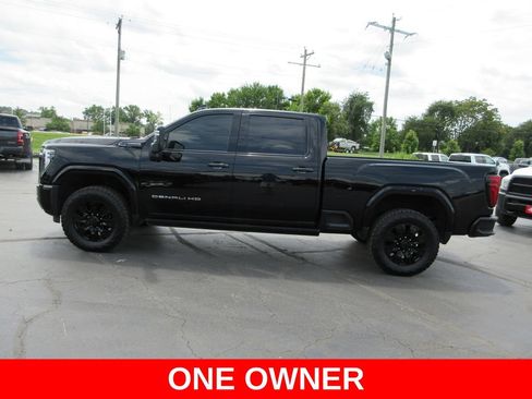Used 2024 GMC Sierra 2500 Denali Ultimate w/ Max Trailering Package AWD/4WD image 10