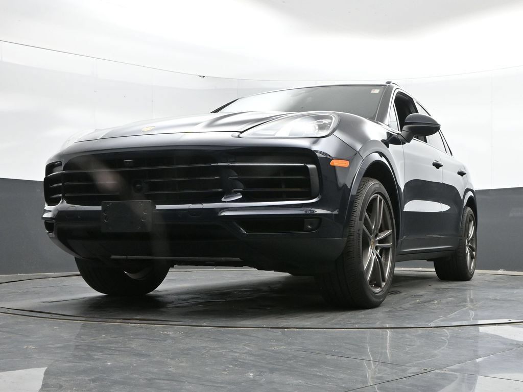 Used 2023 Porsche Cayenne AWD/4WD image 43