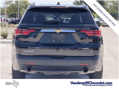 Certified 2022 Chevrolet Traverse LT FWD image 4