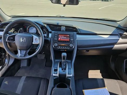 Used 2018 Honda Civic LX image 5