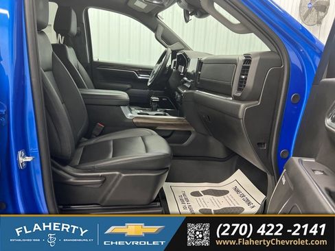 Used 2025 Chevrolet Silverado 1500 RST w/ RST All Star Premium Package AWD/4WD image 15