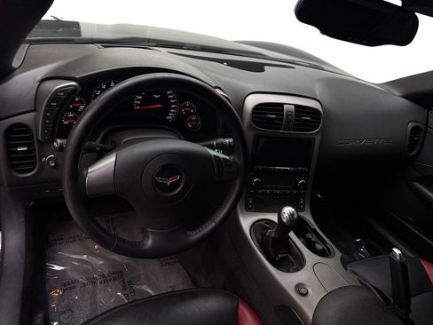 Used 2007 Chevrolet Corvette Z06 w/ Preferred Equipment Group RWD image 41