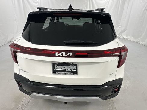 New 2026 Kia Seltos S AWD/4WD image 4