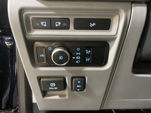 Used 2024 Ford F150 Lariat w/ Tow/Haul Package image 20