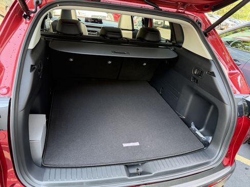 Used 2026 MAZDA CX-50 AWD 2.5 S w/ Cargo Package image 26