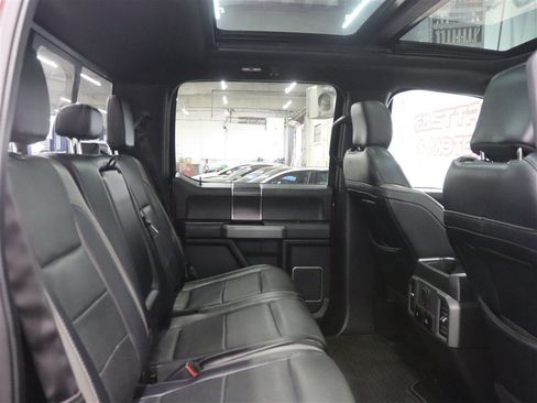 Used 2018 Ford F150 Raptor w/ Equipment Group 802A Luxury AWD/4WD image 23