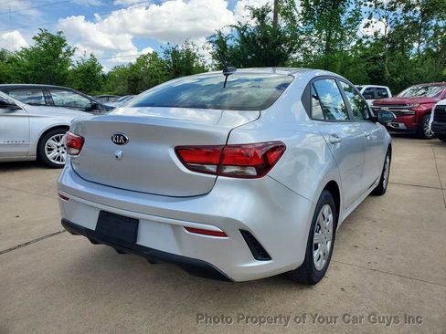 Used 2022 Kia Rio LX image 9