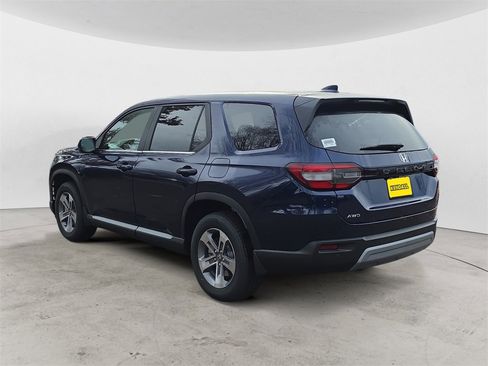 New 2025 Honda Pilot EX-L image 3