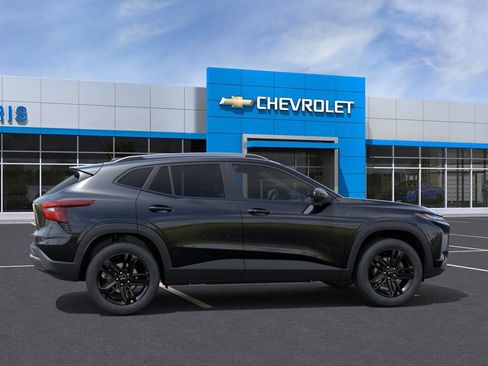 New 2026 Chevrolet Trax ACTIV w/ Driver Confidence Package FWD image 5