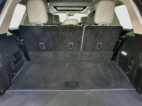 Used 2025 Ford Expedition Active AWD/4WD image 31