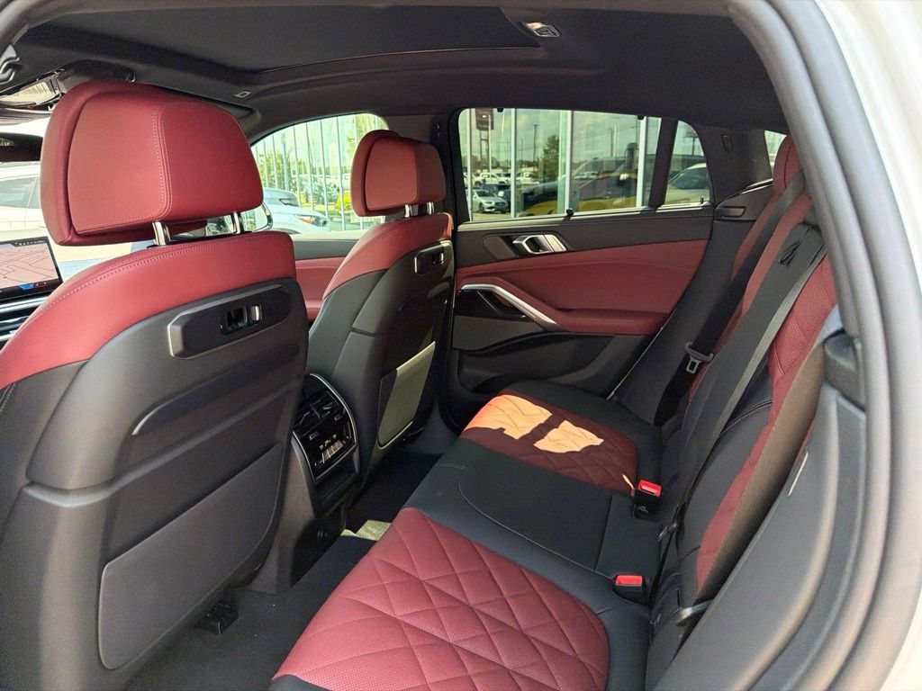 New 2027 BMW X6 xDrive40i AWD/4WD image 26
