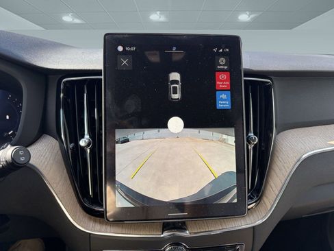 New 2026 Volvo XC60 B5 Core w/ Climate Package image 30
