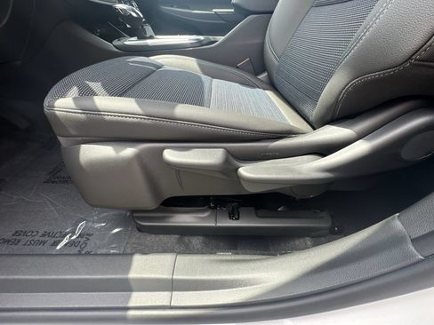 New 2026 Buick Envista Preferred FWD image 14