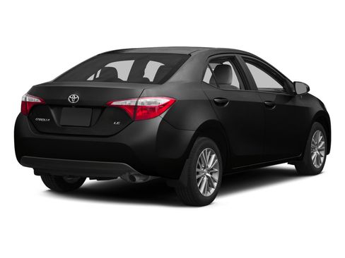 Used 2015 Toyota Corolla LE FWD image 3
