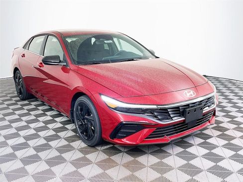 New 2026 Hyundai Elantra SEL Sport Premium image 1