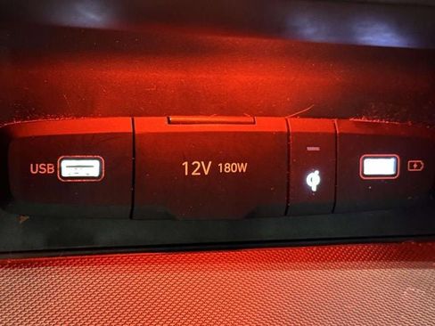 Used 2023 Hyundai Tucson Limited image 36