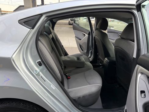 Used 2013 Hyundai Elantra GLS w/ Preferred Pkg FWD image 17