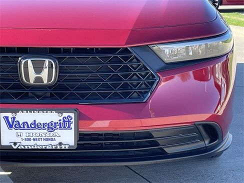 Certified 2025 Honda Accord Sport image 8