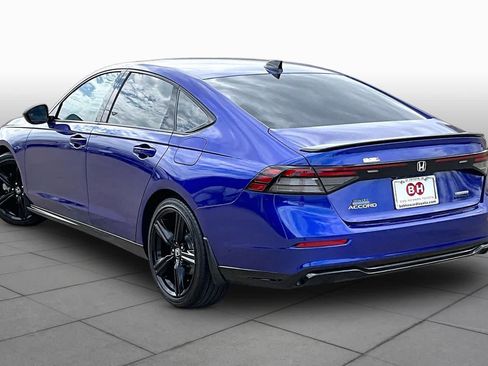 Used 2024 Honda Accord Sport image 12