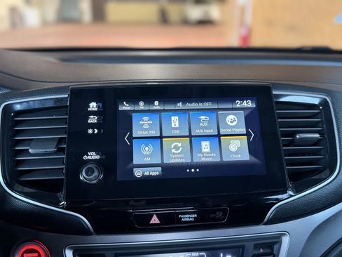 Used 2021 Honda Pilot Special Edition image 32