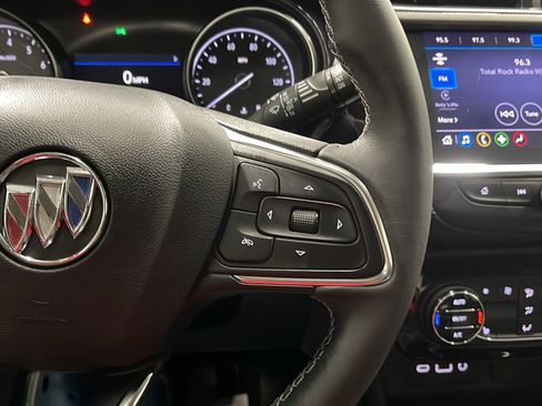 Used 2023 Buick Encore GX Select FWD image 7